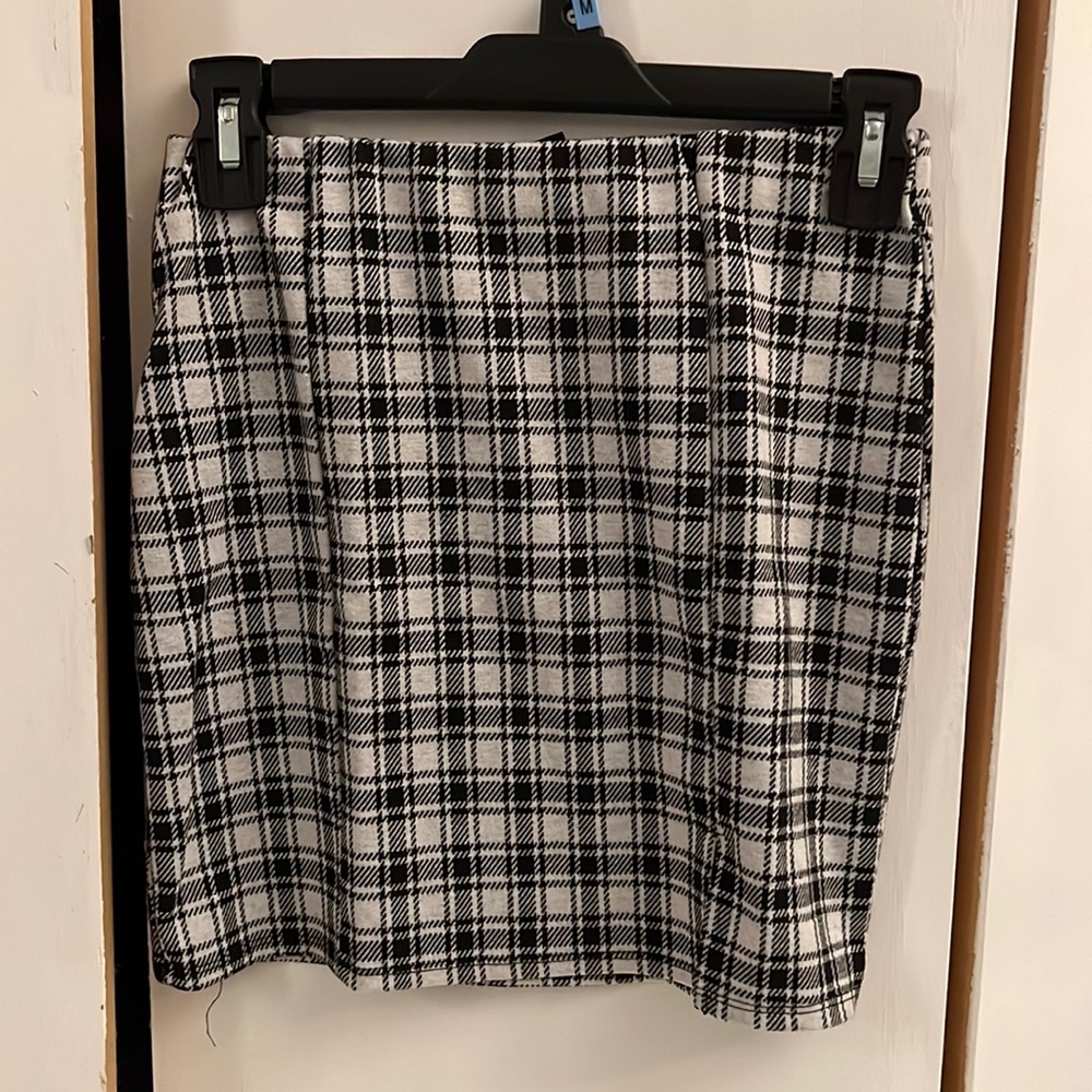 Bodycon plaid skirt